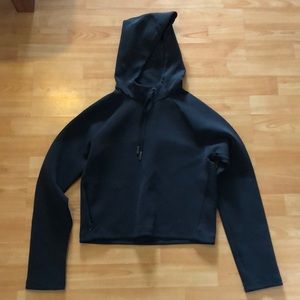 Lululemon cropped hoodie